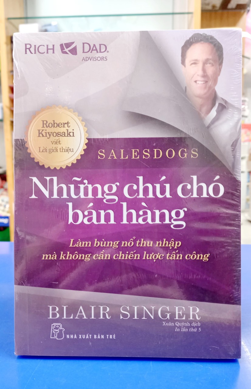 Những Chú Chó Bán Hàng